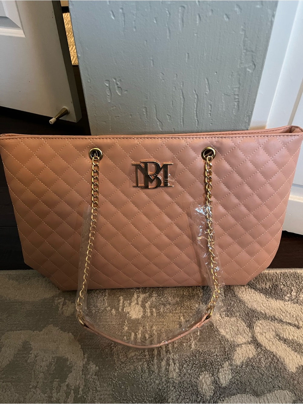 Badgley Mischka Quilted Blush Pink Chain-Handle Shoulder Tote